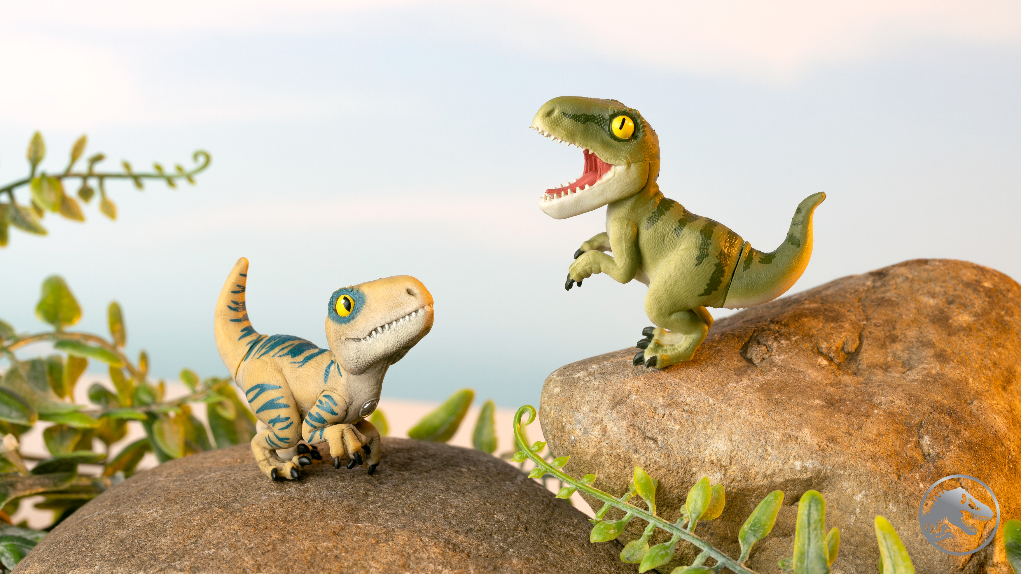 Jurassic World - Captivz Hatchling Buildable Dinos Jurassic World - Captivz Hatchling Buildable Dinos